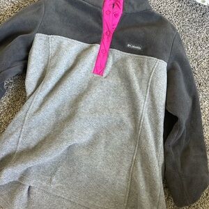 Columbia Charcoal and Magenta Fleece Pullover